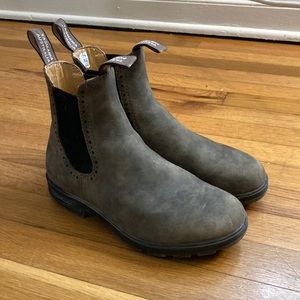 Blundstone #1351 rustic brown high top boots
